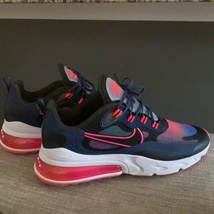 Nike Air Max 270 React SE Sneaker